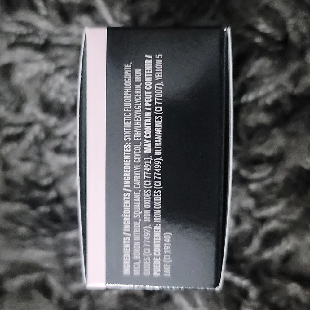 🤎NIB Mary Kay Silky Setting Powder: Light Bronze🤎